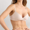 Adele Wireless Boost Triangle Bra in Ultralight Microfiber Adele Wireless Boost Triangle Bra in Ultralight Microfiber