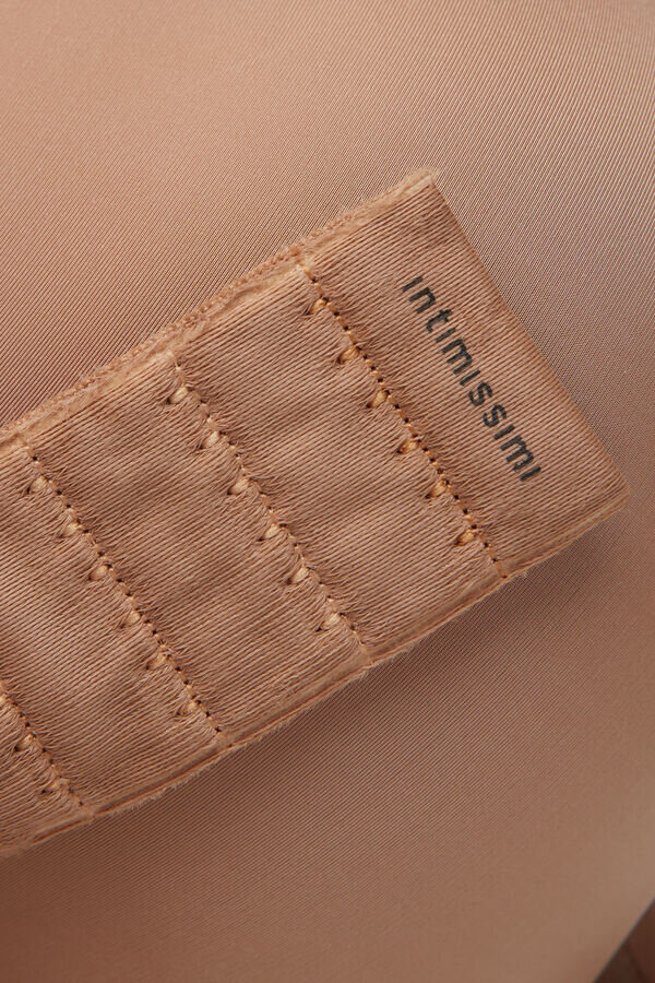 Adele Wireless Boost Triangle Bra in Ultralight Microfiber Adele Wireless Boost Triangle Bra in Ultralight Microfiber