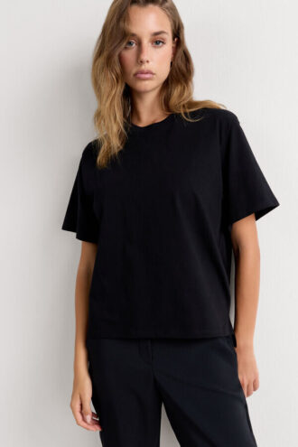 Boxy Fit Short Sleeve Top in Cotton