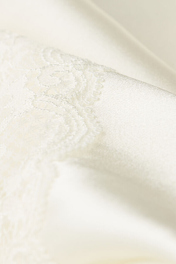 Lace Trim Silk Shorts Lace Trim Silk Shorts