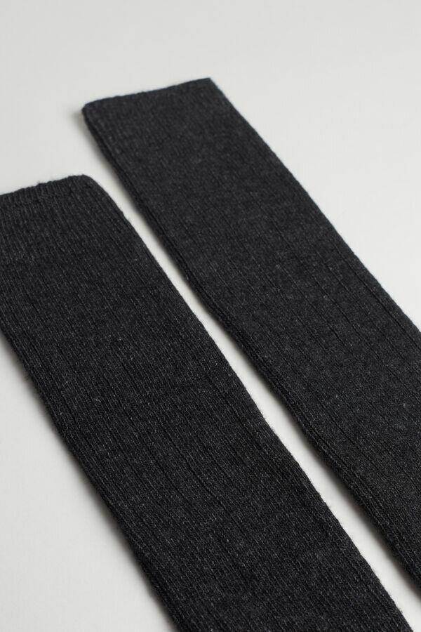 Long Ribbed Socks in Cashmere and Wool Long Ribbed Socks in Cashmere and Wool