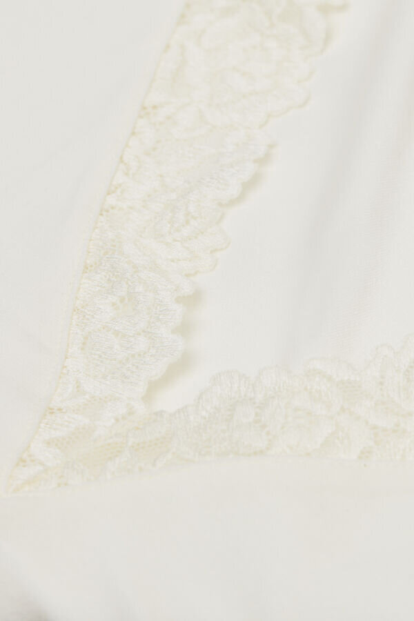 Pretty Flower Modal and Lace Tank Top Pretty Flower Modal and Lace Tank Top