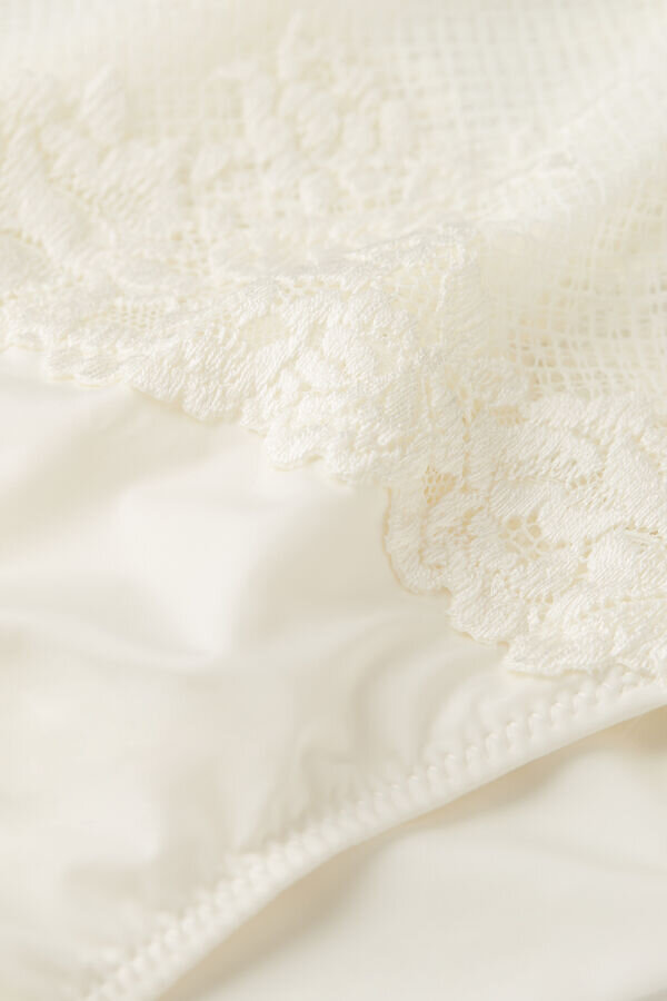 Pretty Flowers Hipster Brazilian Pretty Flowers Hipster Brazilian