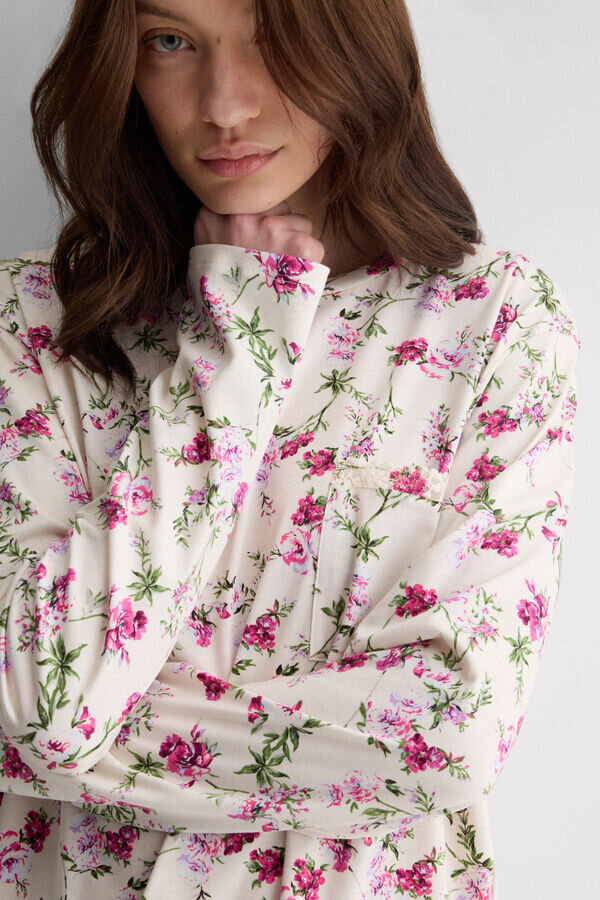 Pretty Flowers Printed Superior Cotton Full Length Pajamas Pretty Flowers Printed Superior Cotton Full Length Pajamas