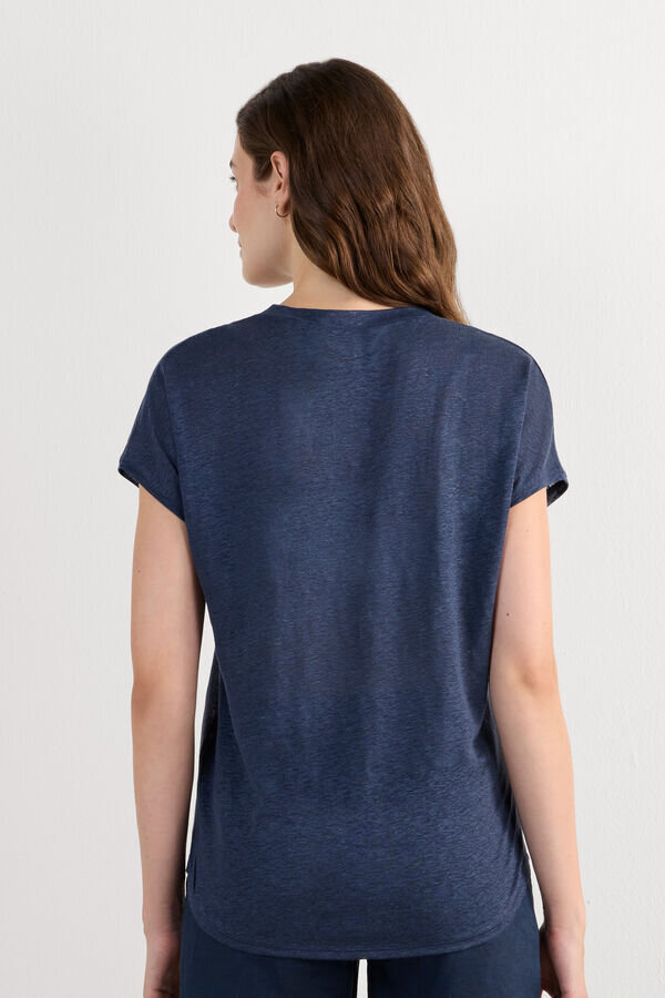 The Pure Linen Short Sleeve V-Neck Top in Linen The Pure Linen Short Sleeve V-Neck Top in Linen