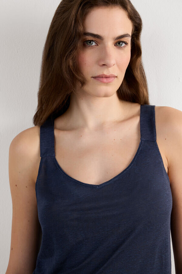The Pure Linen Tank Top in Linen The Pure Linen Tank Top in Linen