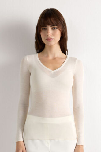 V-Neck Top in Modal Ultralight with Cashmere